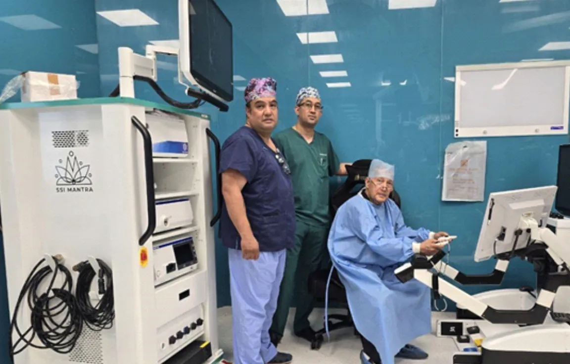 revolutionary robotic surgery system